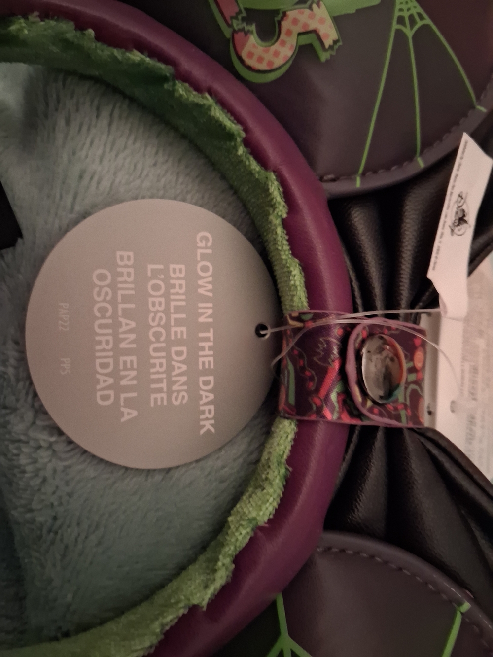 Disney Parks Exclusive 2025 Oogie Boogie Bash Glow In The Dark Minnie Ears NWT - Picture 5 of 6